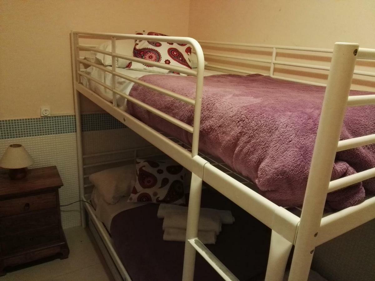 Apartamento En Playa Capellans سالو المظهر الخارجي الصورة